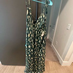 Altard state brand new Vanessa dress green